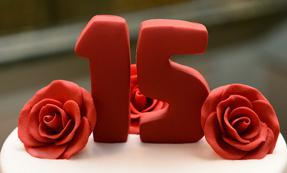 Detail of the cake topper.