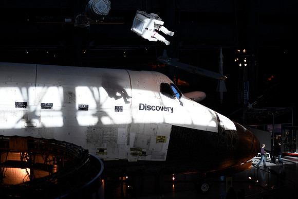 Space Shuttle Discovery
